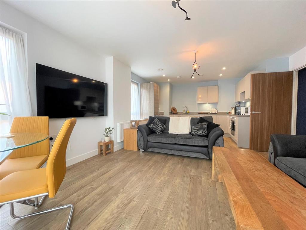 Living Area.jpg