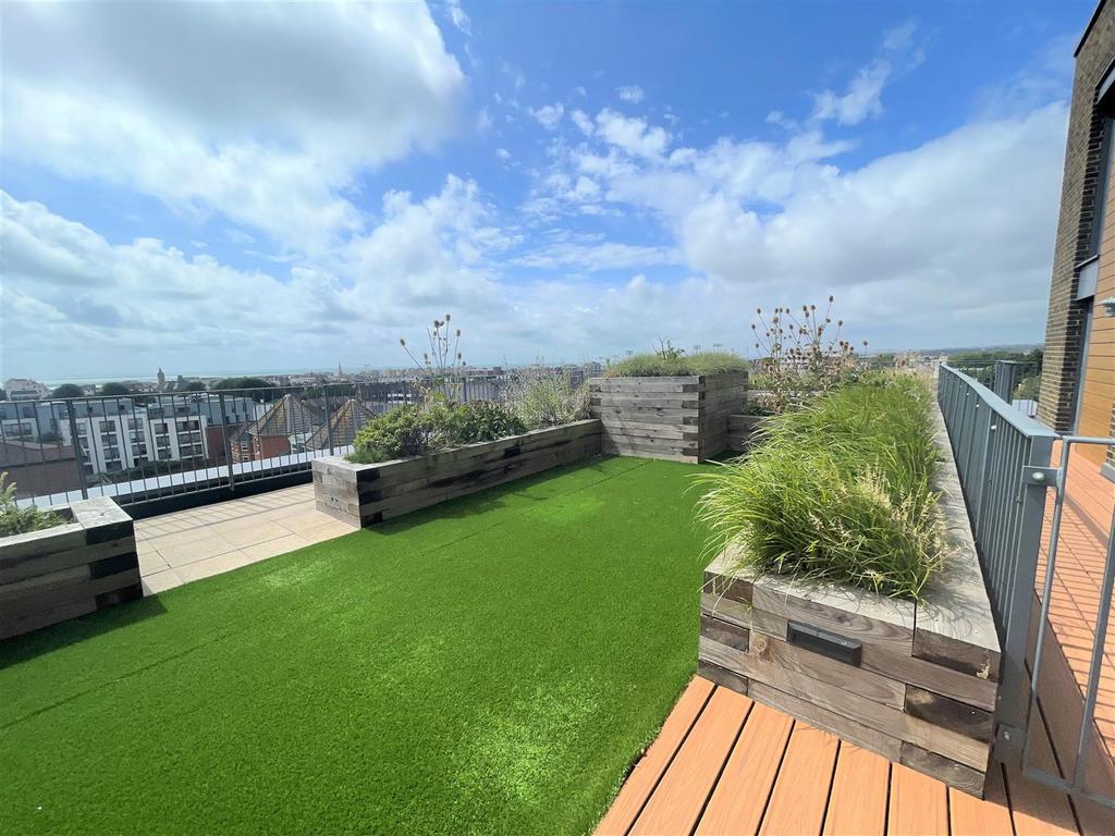 Roof Terrace.jpg