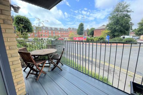 1 bedroom flat to rent, Davigdor Road, Hove