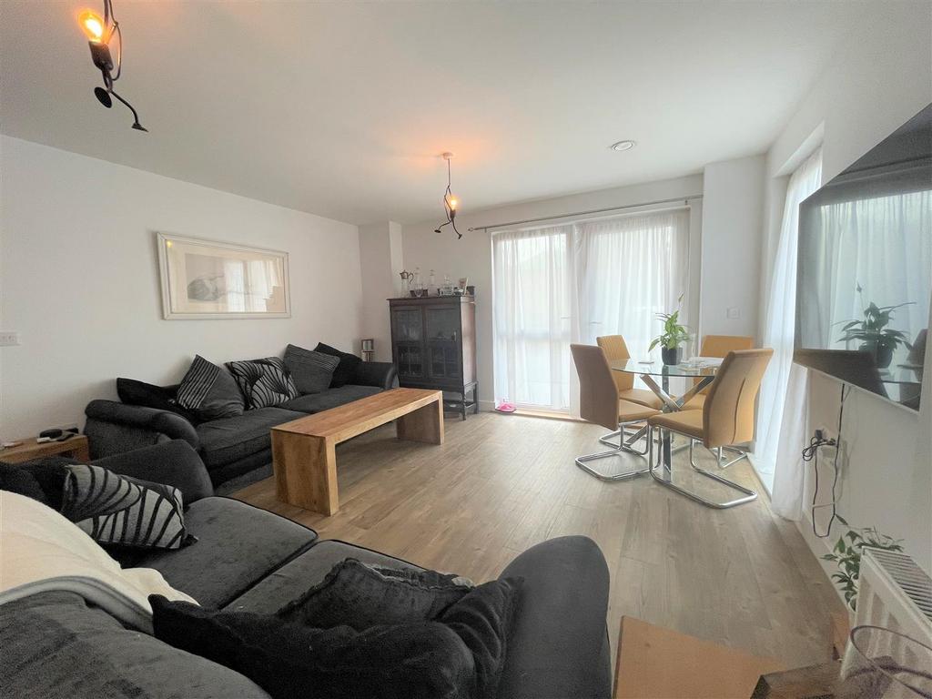 Lounge area.jpg