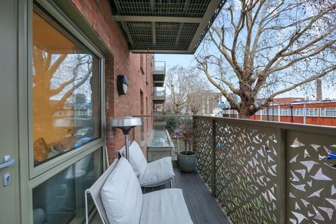 1 bedroom apartment for sale, Lomond Grove, London, SE5