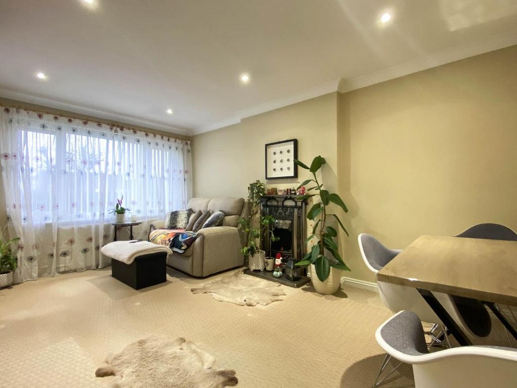 Living Room Three-2.jpg