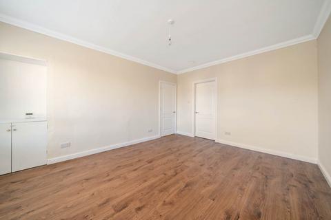 2 bedroom apartment for sale, Wheatlands Drive, Kilbrchan