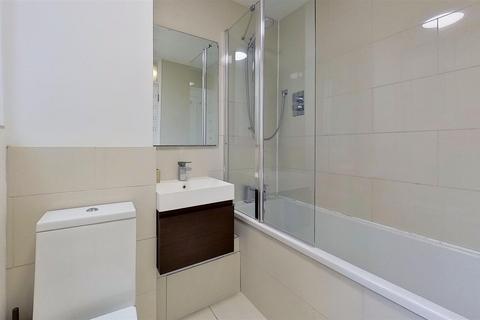 1 bedroom flat for sale, Bolingbroke Grove London