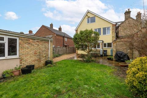 5 bedroom detached house for sale, Clifton Road, Shefford SG17
