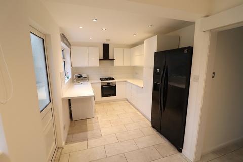 3 bedroom terraced house for sale, Austen Paths, Stevenage, Hertfordshire, SG2