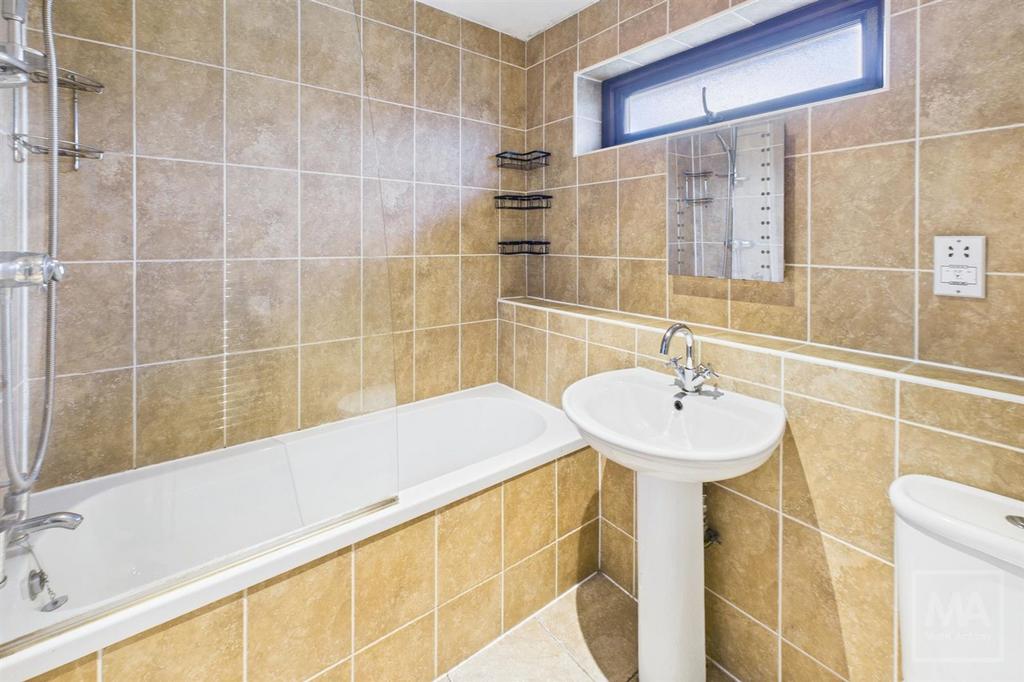 Main Bathroom
