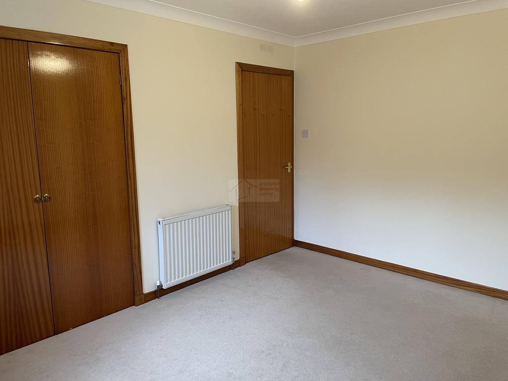Bedroom 2c.JPG