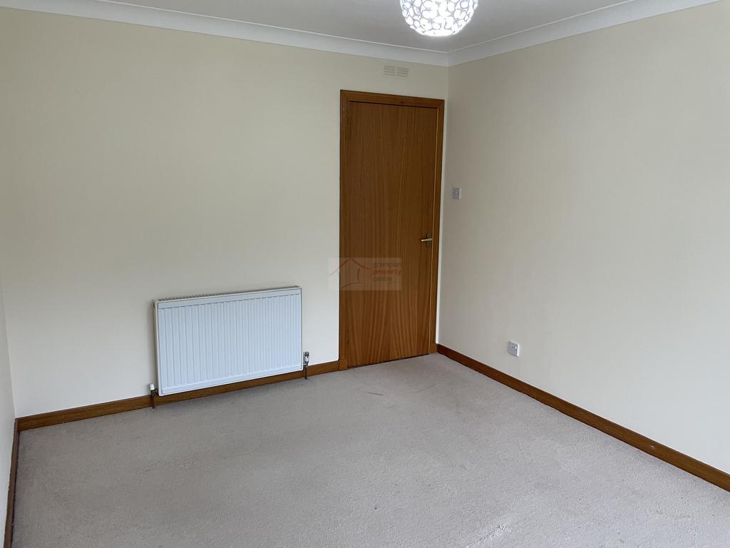 Bedroom 3c.JPG