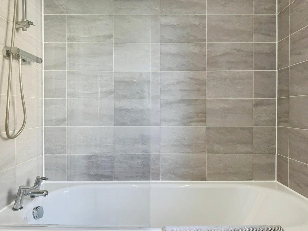 Bathroom 4.jpeg