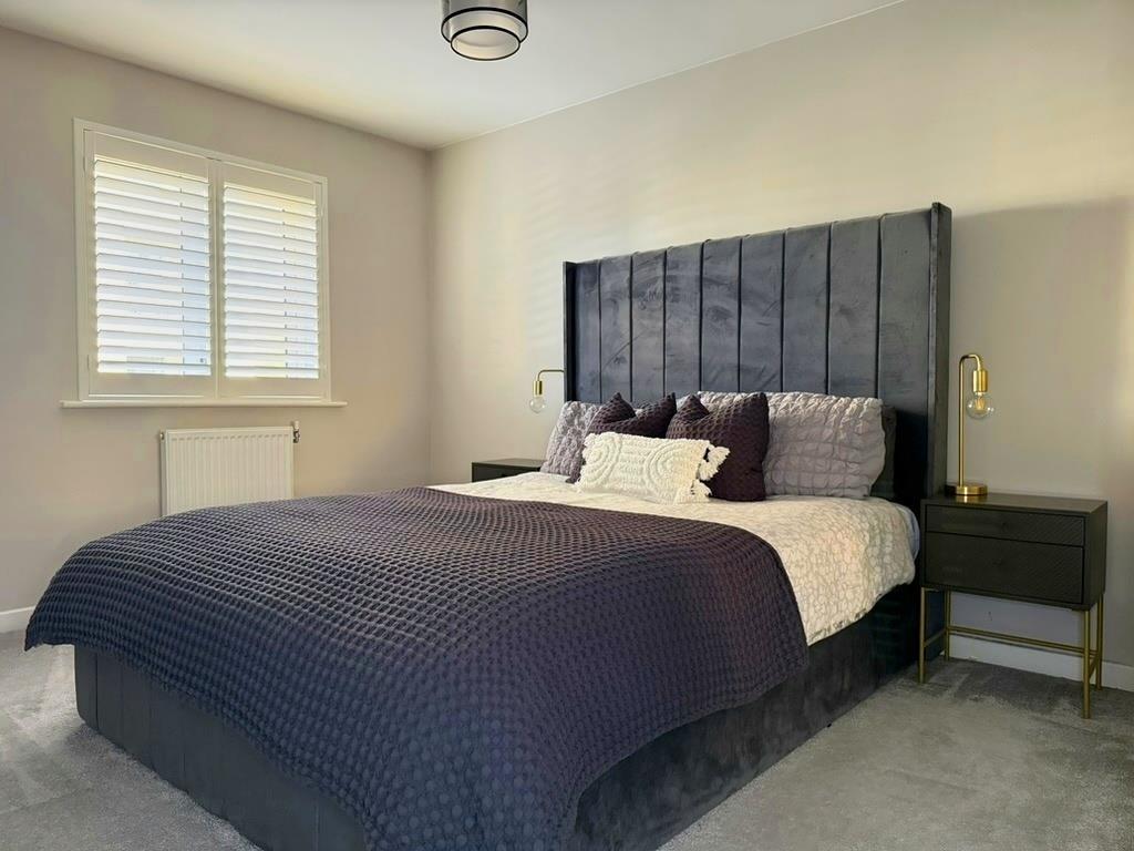 Master Bedroom 1.jpg