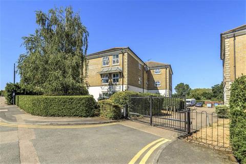 2 bedroom flat to rent, Great North Way, London NW4