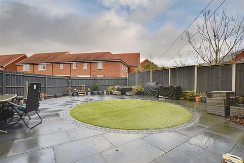 4 bedroom detached house for sale, Luffield Drive, Bexhill-On-Sea