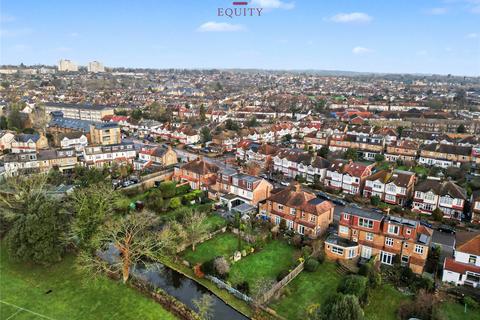 4 bedroom semi-detached house for sale, Parsonage Lane, Enfield, EN2