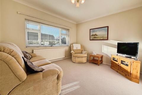 4 bedroom detached house for sale, Maple Drive, Berkshire RG45