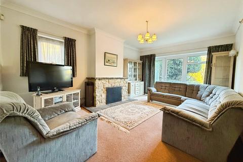 4 bedroom detached house for sale, Maple Drive, Berkshire RG45