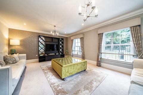 5 bedroom detached house for sale, Bridgewater Road, Weybridge KT13