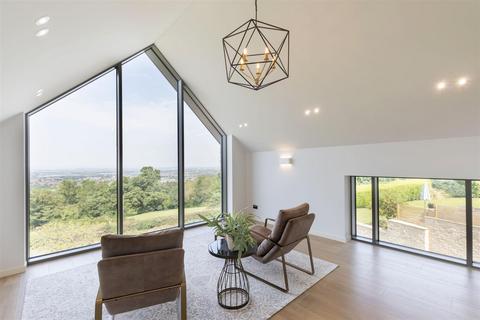 undefined, Cleeve Hill, Cheltenham GL52 3QE