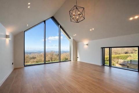 undefined, Cleeve Hill, Cheltenham GL52 3QE