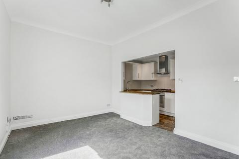 2 bedroom apartment to rent, Kingdon Road, West Hampstead, NW6