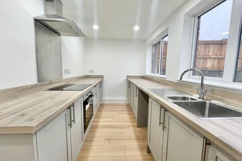 2 bedroom terraced house for sale, School Street, Howden Le Wear, Crook