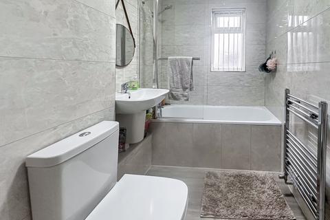 1 bedroom apartment to rent, Holmedale, Slough, Berkshire, SL2