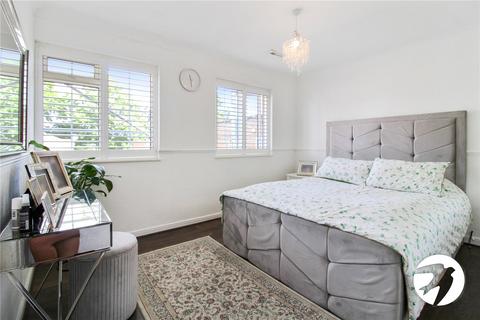 4 bedroom detached house to rent, Kinnaird Close, Bromley, BR1