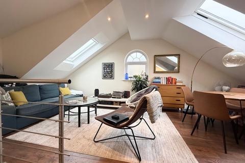3 bedroom flat to rent, Borland Road, Peckham, SE15