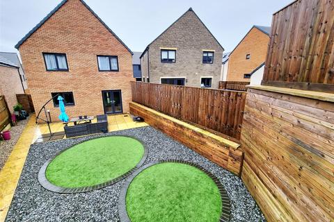 4 bedroom detached house for sale, Bal Road, Callington