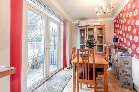 3 bedroom semi-detached house for sale, Lingfield Approach, Leeds, West Yorkshire