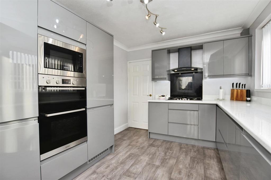 40c75173-kitchen 20ff.JPG