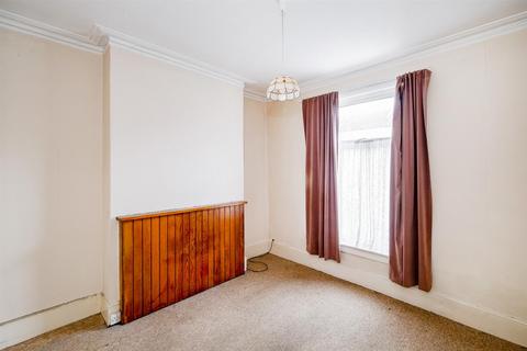 3 bedroom terraced house for sale, Grange Road, Ilford
