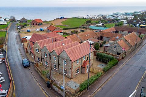 undefined, High Street, Cromer NR27