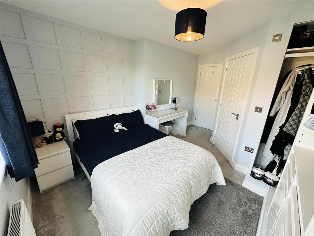 Bedroom2.1.jpg