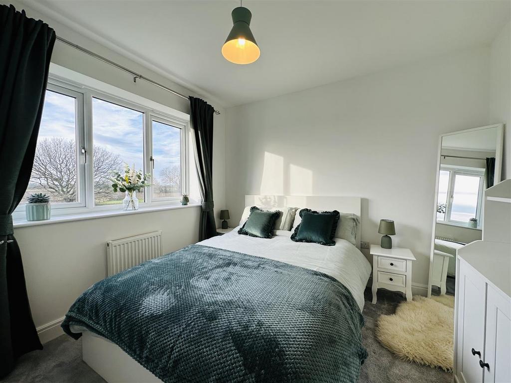 Bedroom4.jpg