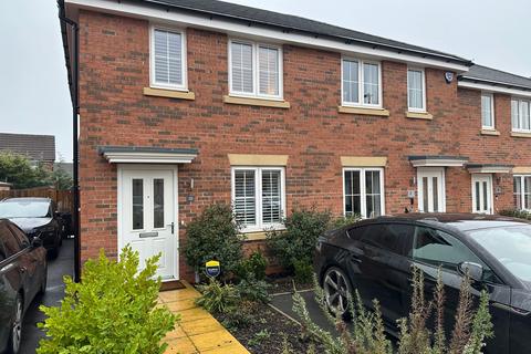 2 bedroom semi-detached house to rent, Corporal Close, Sutton Coldfield B75