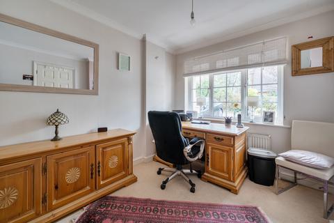 undefined, Brunswick Grove, Cobham, KT11
