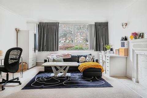 3 bedroom flat to rent, Station Road, Hendon, London