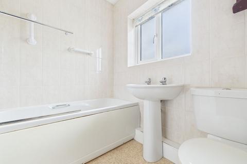 3 bedroom semi-detached house for sale, Sycamore Avenue, Peterborough, PE1