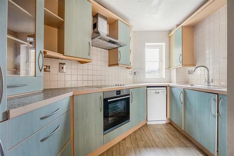 2 bedroom apartment for sale, Regents Riverside, Brigham Road, Reading