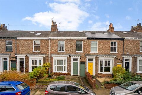 Belle Vue Street, York, YO10 5AY