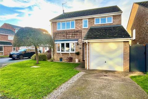 4 bedroom detached house for sale, Angotts Mead, Stevenage