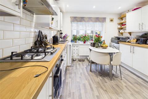 2 bedroom semi-detached house for sale, Pine Ridge, Newbury, Berkshire, RG14