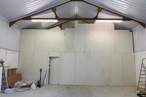 Warehouse to rent - Brook Farm House, Bath Road, Slough, SL3