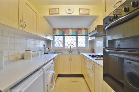 3 bedroom house for sale, Forge Drive, Farnham Common, Slough