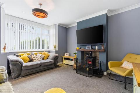 3 bedroom semi-detached house for sale, 6 Winestead Cottages, Winestead, HU12 0NP