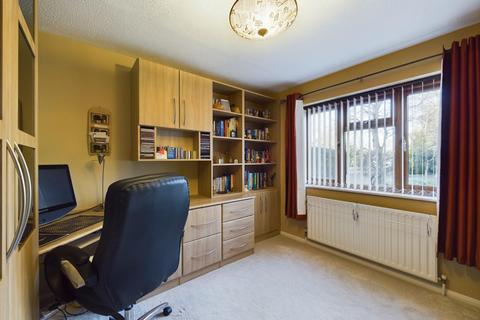 3 bedroom detached bungalow to rent, Sandtoft Close, Lincoln