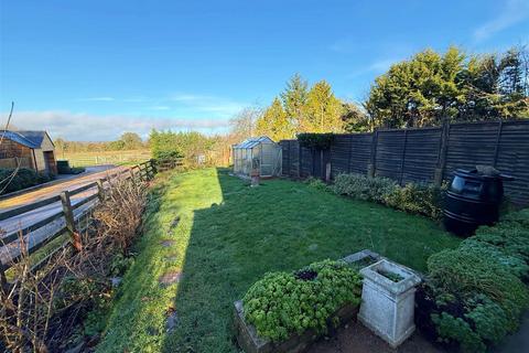 undefined, Stratford Road, Loxley, Warwick