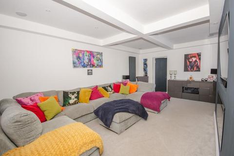 4 bedroom semi-detached house for sale, Park Road, Staple Hill, Bristol, BS16 5LD