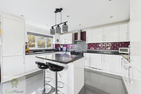 4 bedroom detached house for sale, VIEW ROAD, CLIFFE WOODS, ROCHESTER, ME3 8JQ